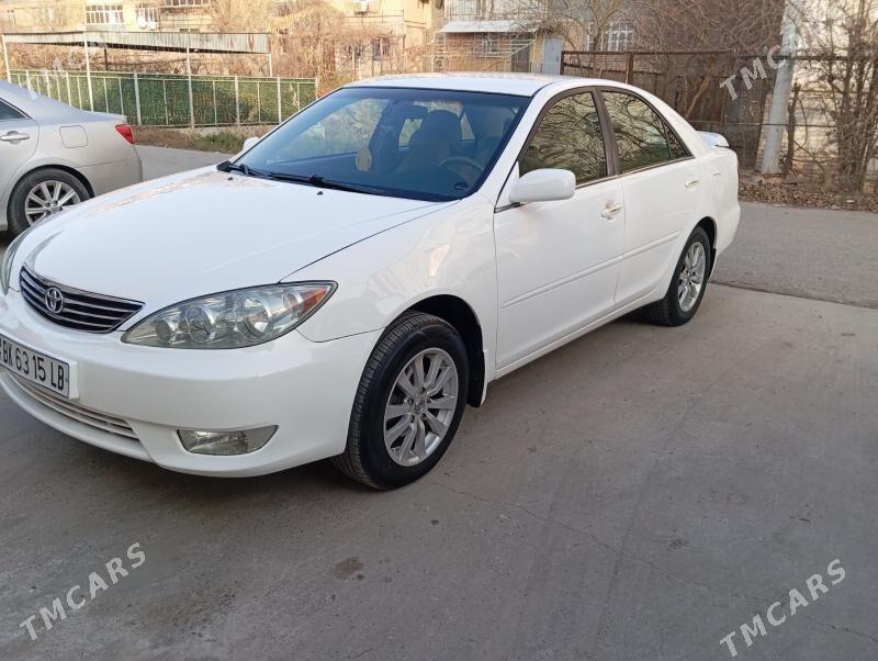 Toyota Camry 2005 - 200 000 TMT - Çärjew - img 1