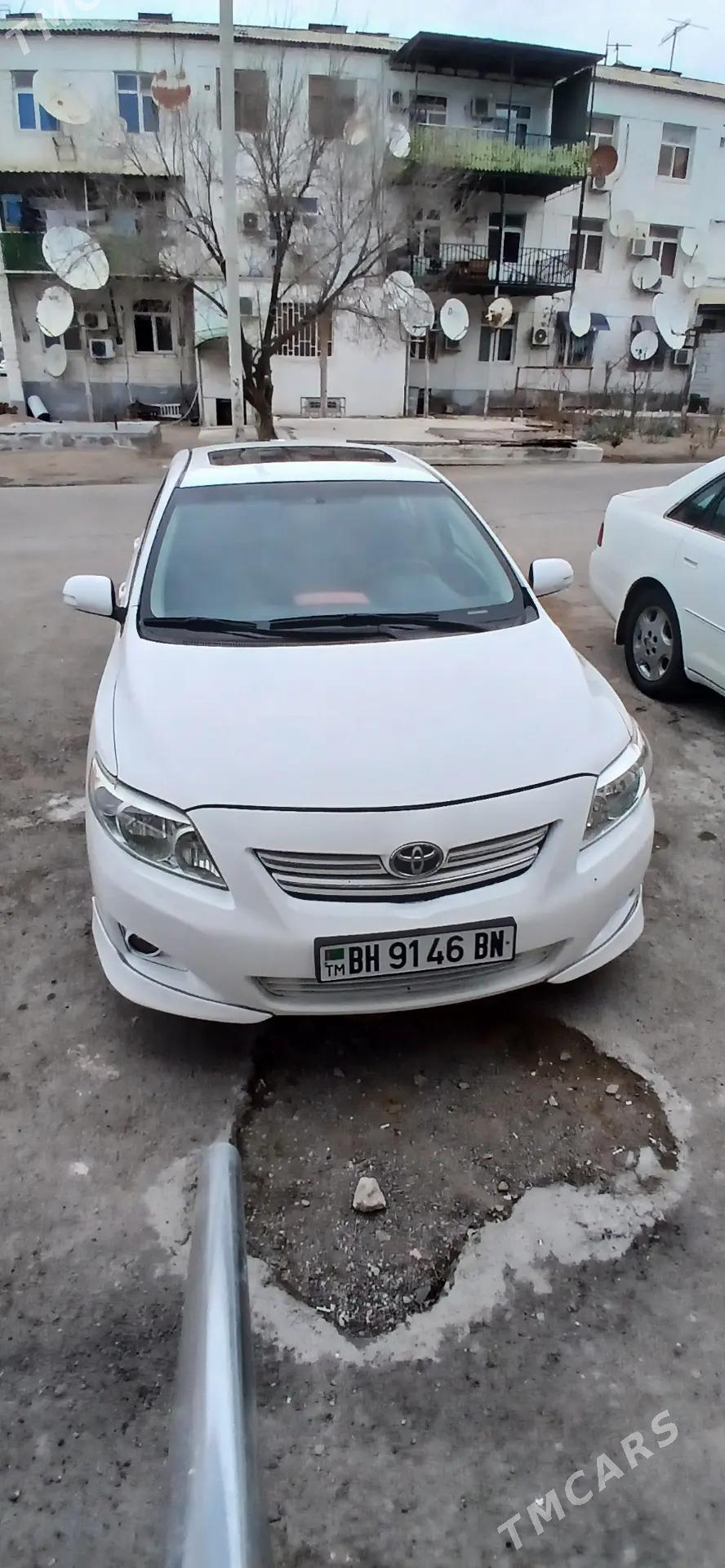 Toyota Corolla 2010 - 155 000 TMT - Туркменбаши - img 1