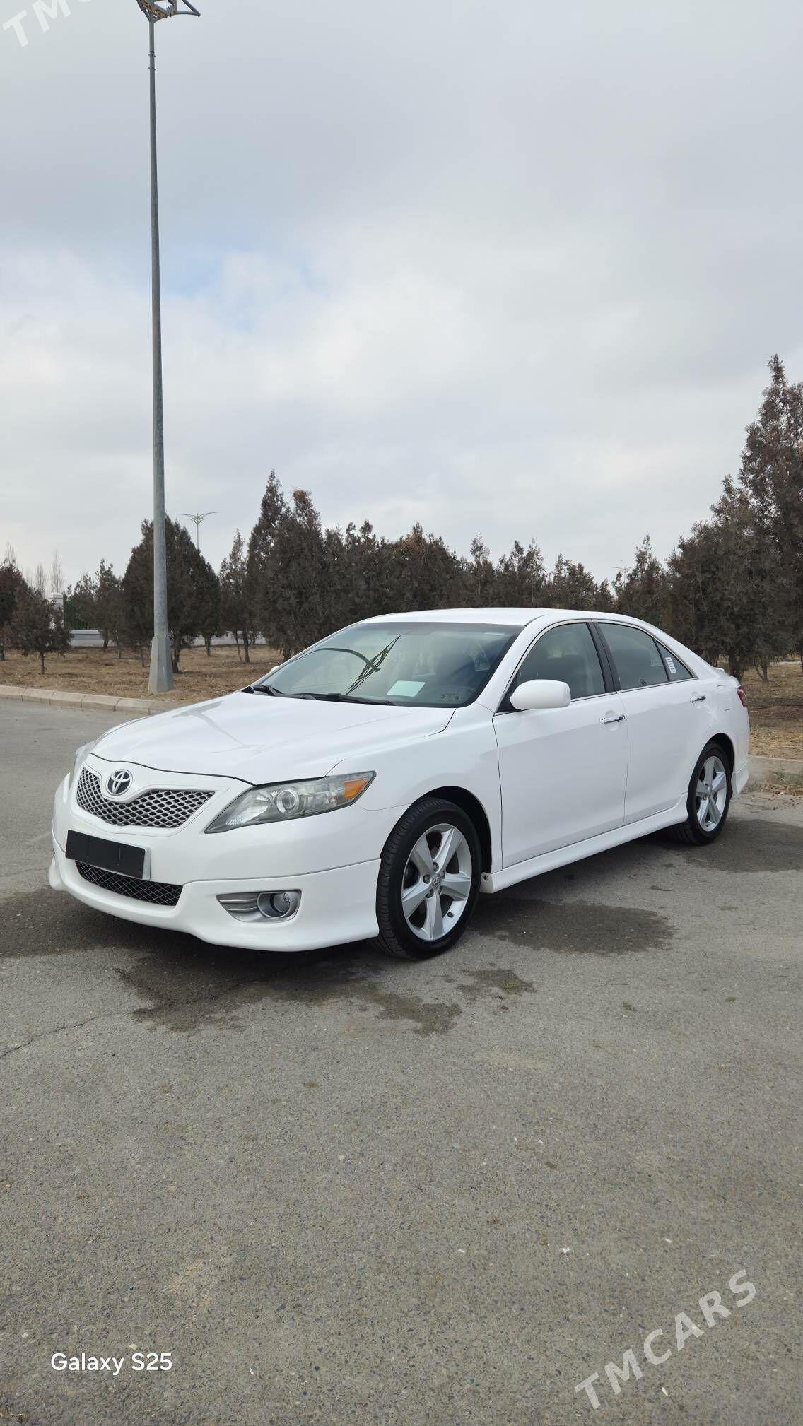 Toyota Camry 2010 - 250 000 TMT - Дашогуз - img 1