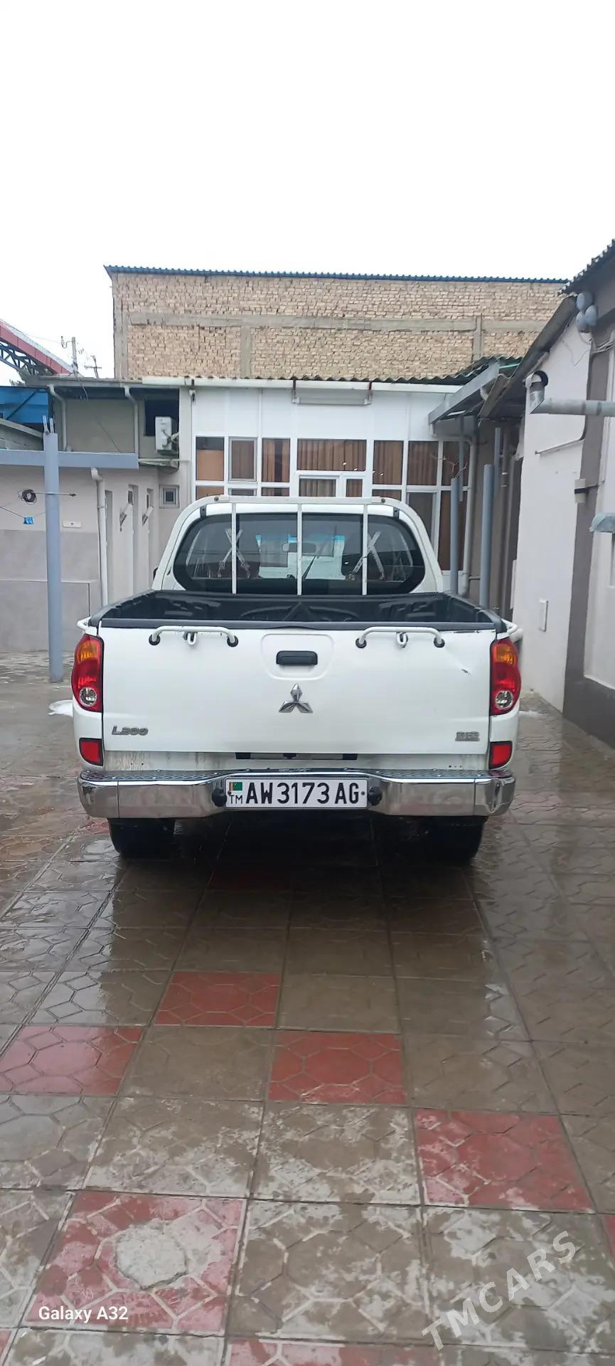 Mitsubishi L200 2013 - 165 000 TMT - Aşgabat - img 1