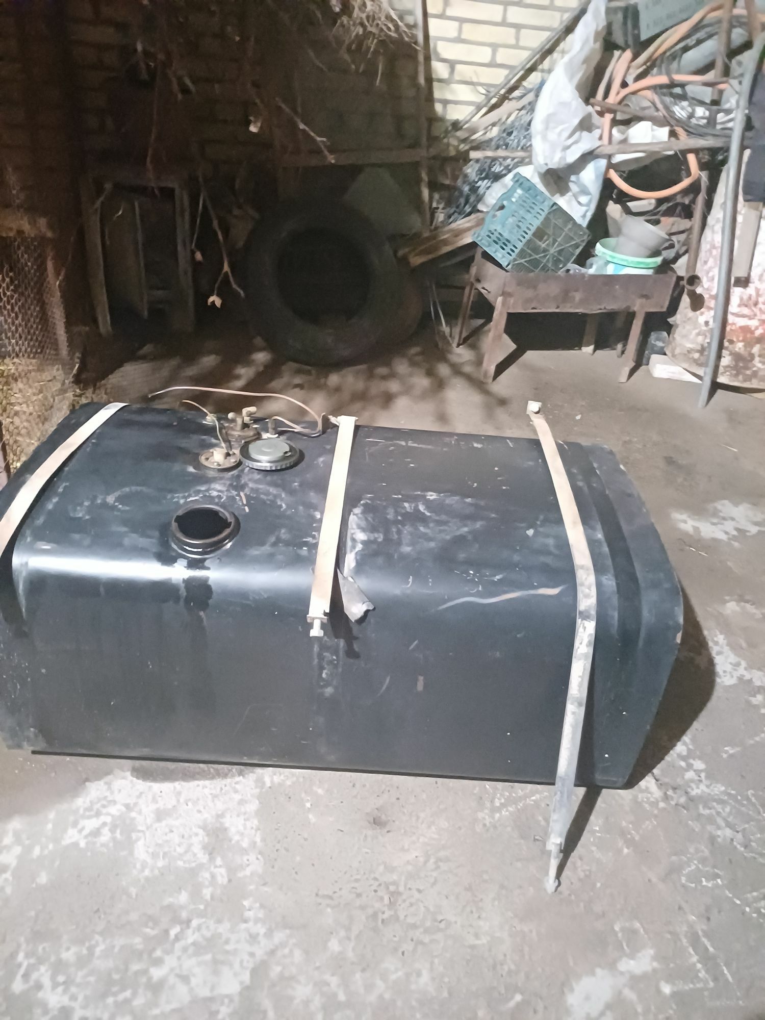 Bak 2 000 TMT - Дянев - img 1