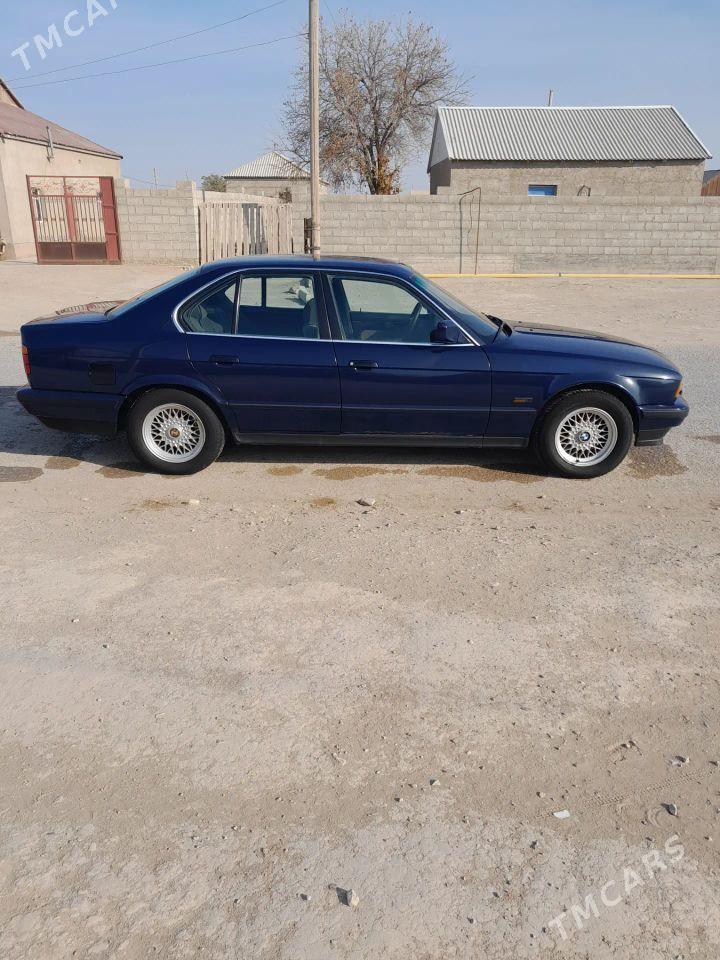BMW 525 1990 - 50 000 TMT - Гумдаг - img 1