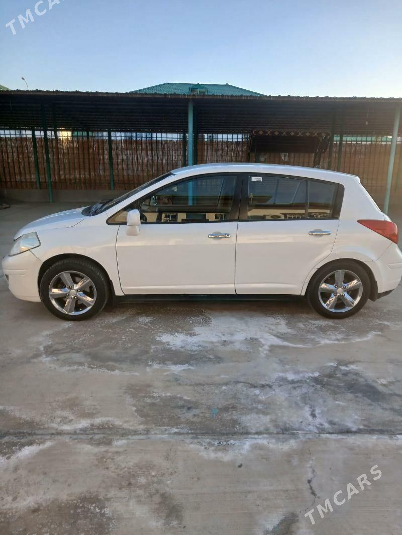 Nissan Versa 2010 - 132 000 TMT - Aşgabat - img 1