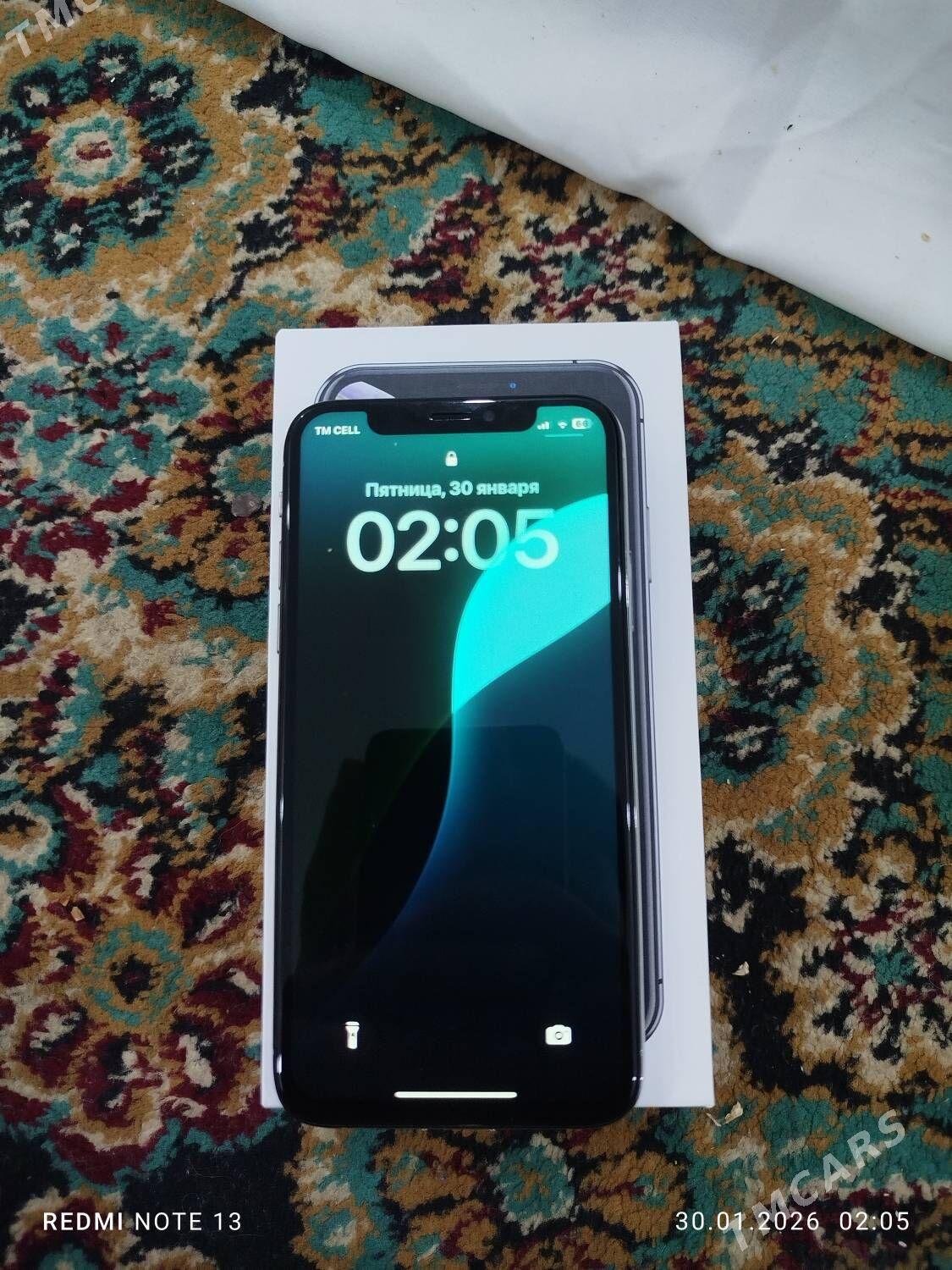 iPhone xc - Gurbansoltan Eje - img 1