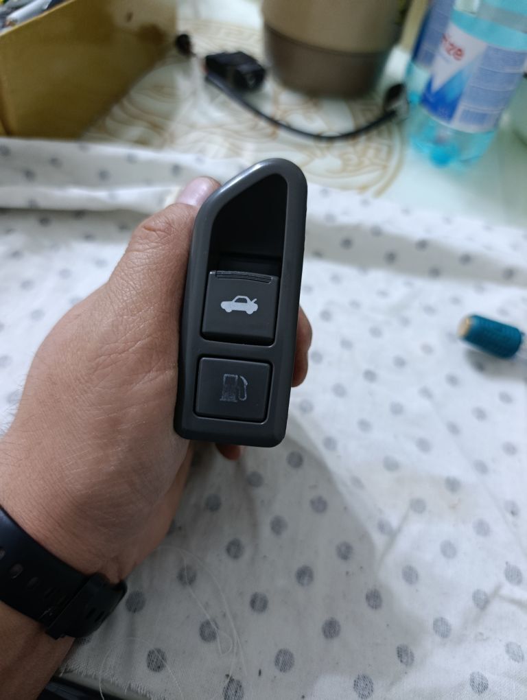 Sonata Nf 2009 bagaž acyan 100 TMT - Мир 7 - img 1