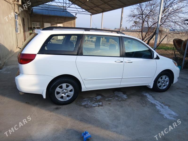 Toyota Sienna 2005 - 224 000 TMT - Кака - img 1