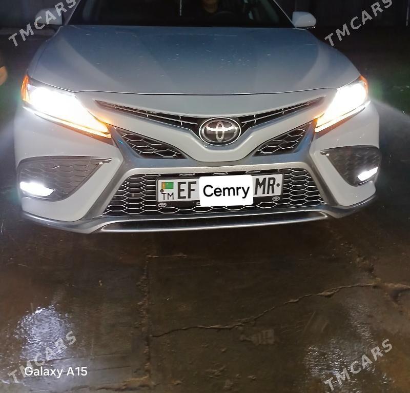Toyota Camry 2023 - 390 000 TMT - Мары - img 1