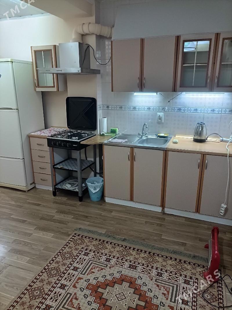 Englis koçe kone zopark - Ашхабад - img 1