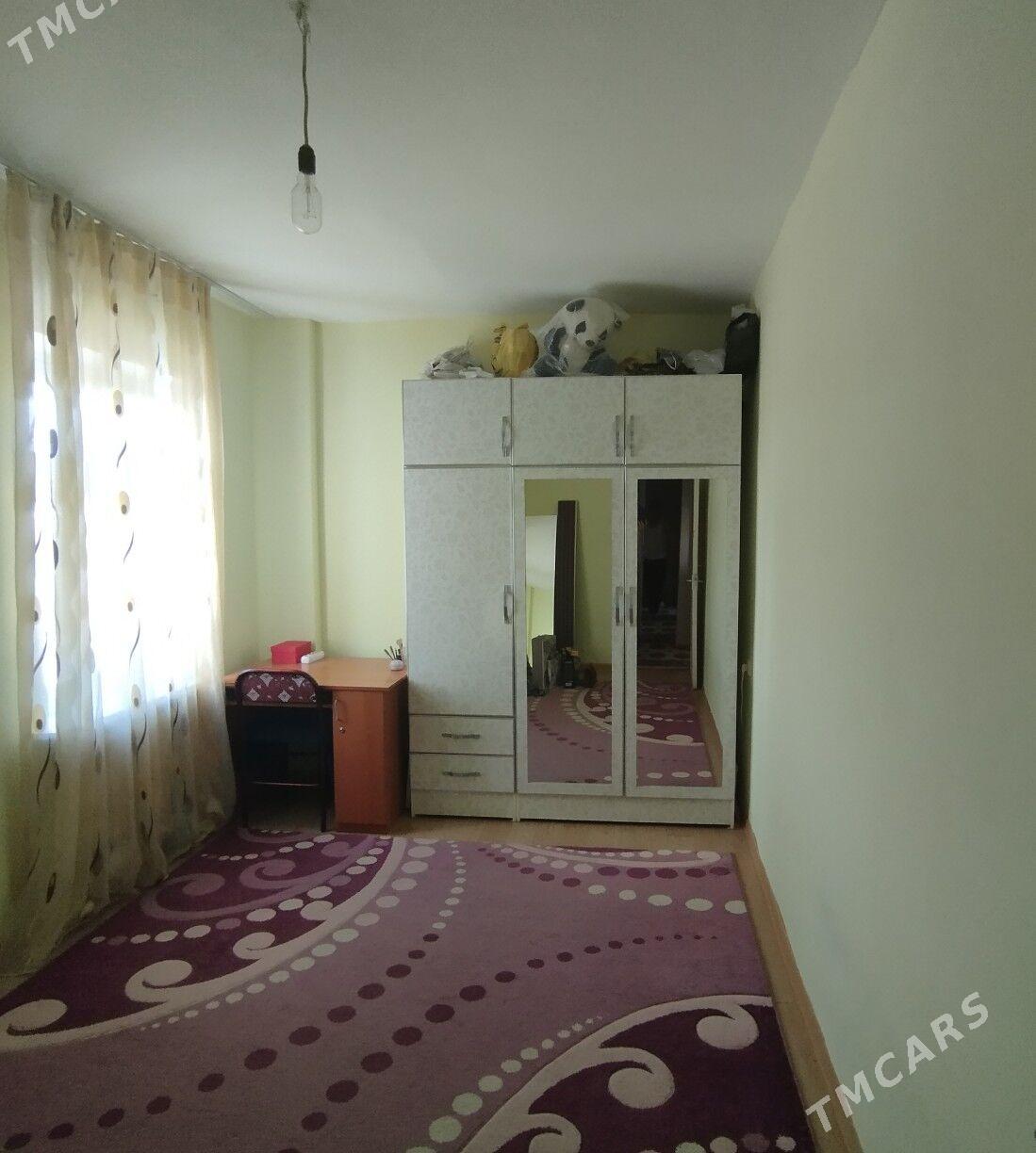 Gowdan 2-kom 3-edilen - Гаудан "Б" - img 1