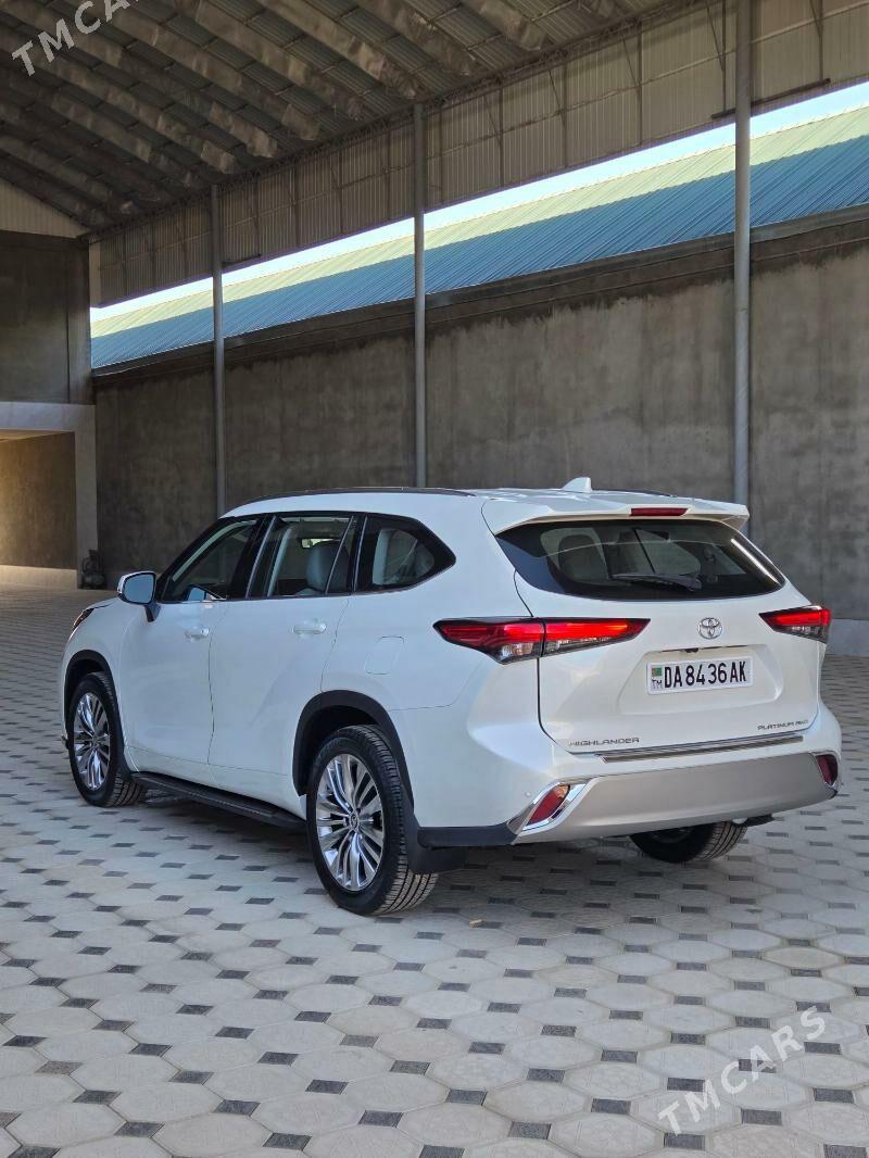 Toyota Highlander 2020 - 690 000 TMT - Мары - img 1