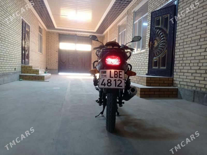 Fekon FK150-8G 2012 - 22 000 TMT - Дянев - img 1