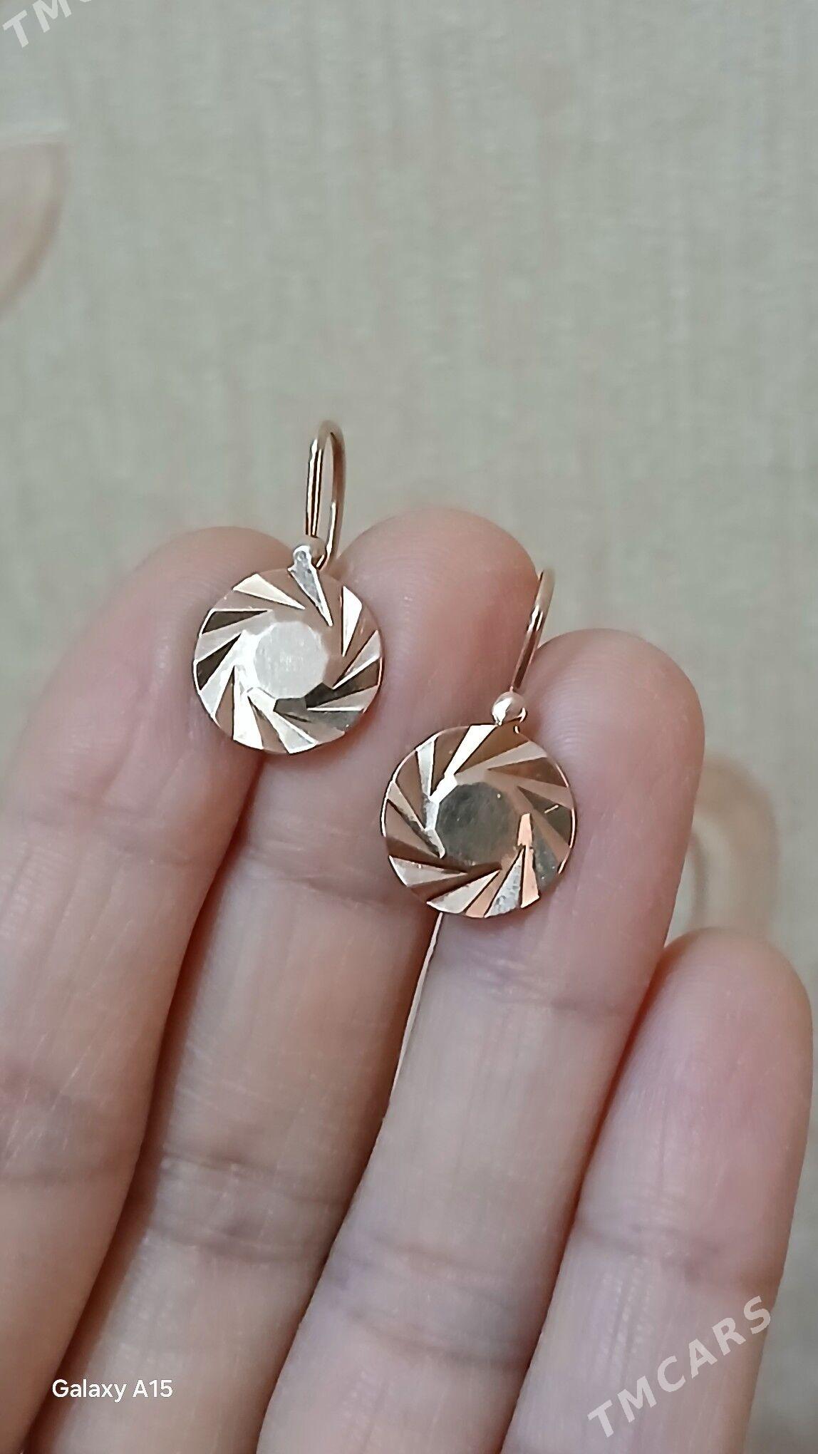 gyzyl syrga - Aşgabat - img 1