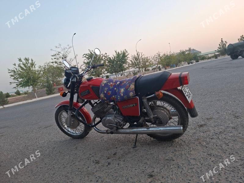 Iž Ýupiter 1988 - 17 000 TMT - Ак-Бугдайский этрап - img 1