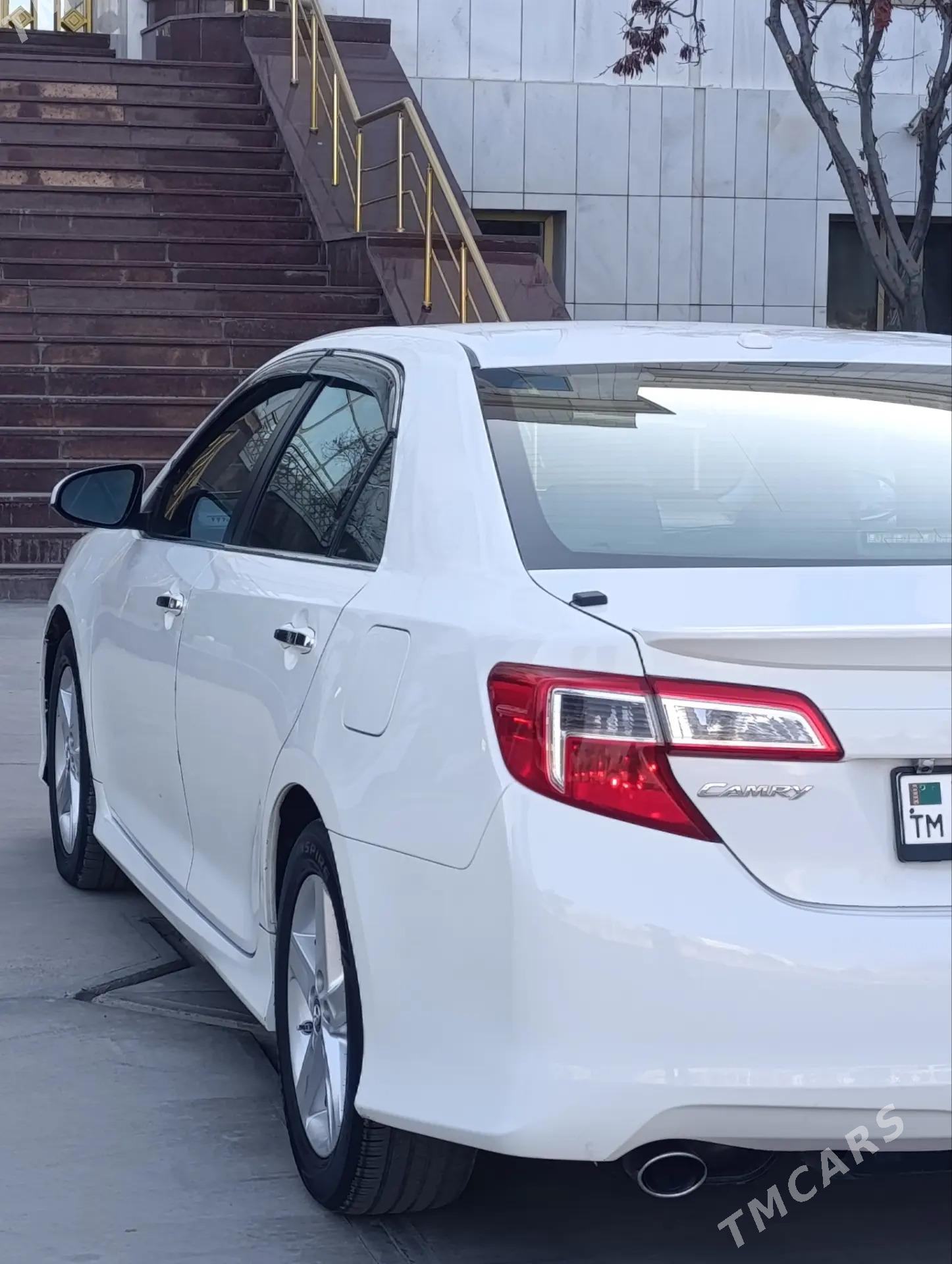 Toyota Camry 2014 - 239 000 TMT - Туркменабат - img 1