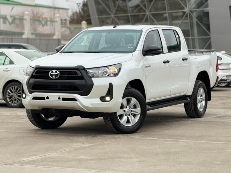 Toyota Hilux 2026 - 588 000 TMT - Ашхабад - img 1