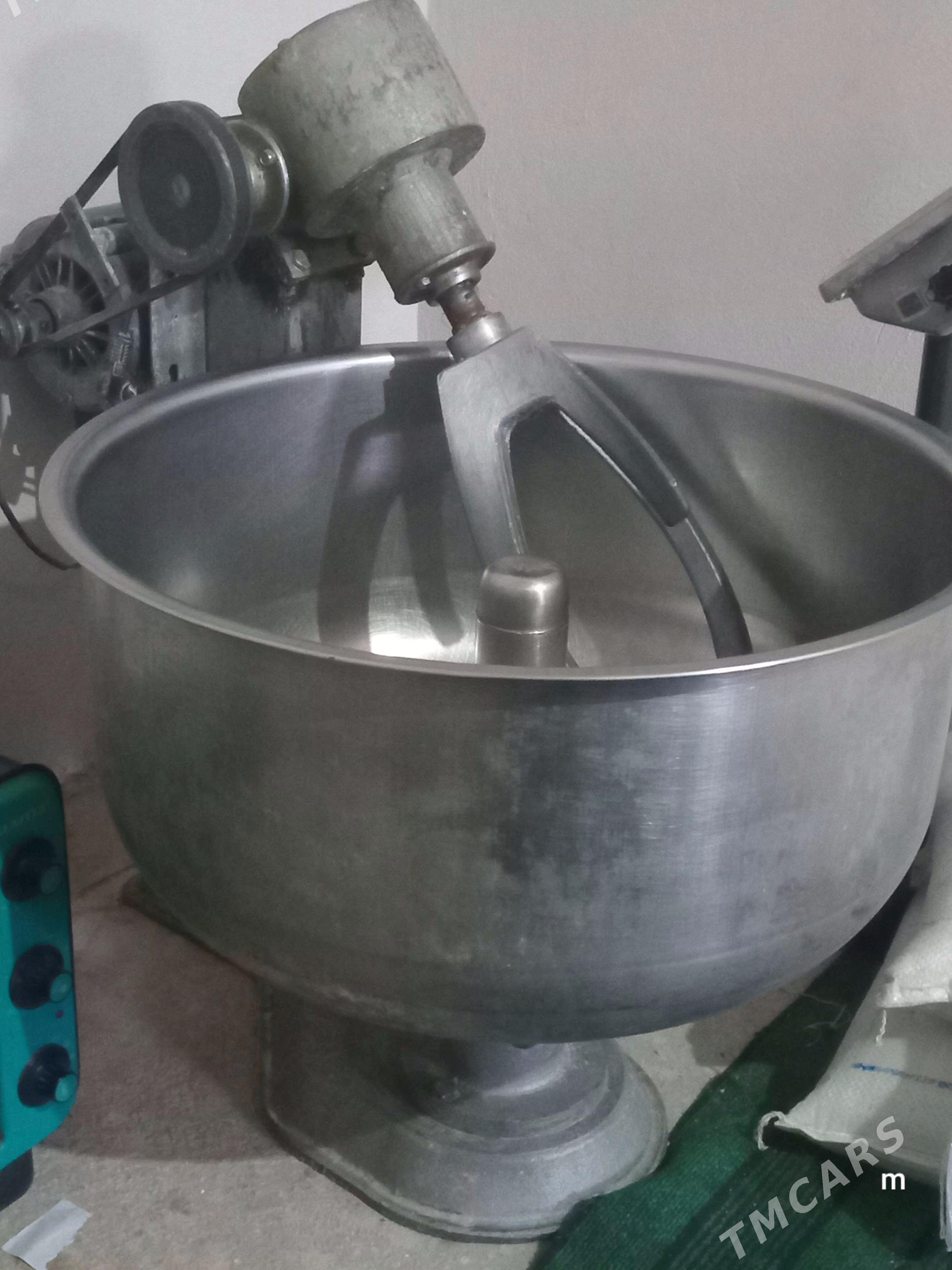 hamyr garysdyryjy - Çärjew - img 1