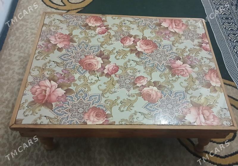 стол - Дашогуз - img 1