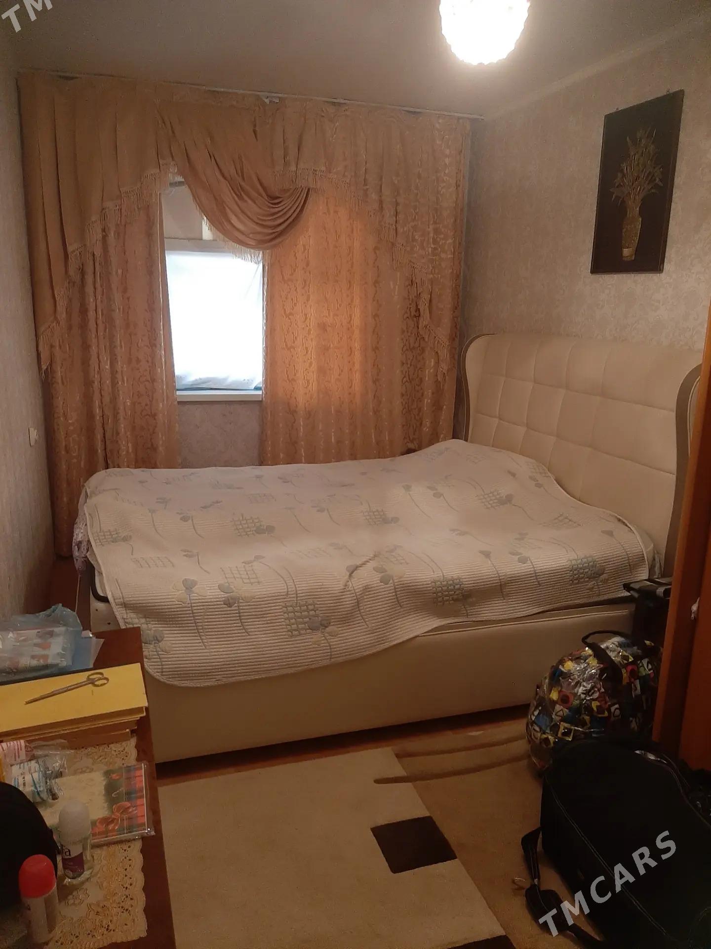 11 МКР 2 ЭТАЖ 2 КОМ - 11 мкр - img 1