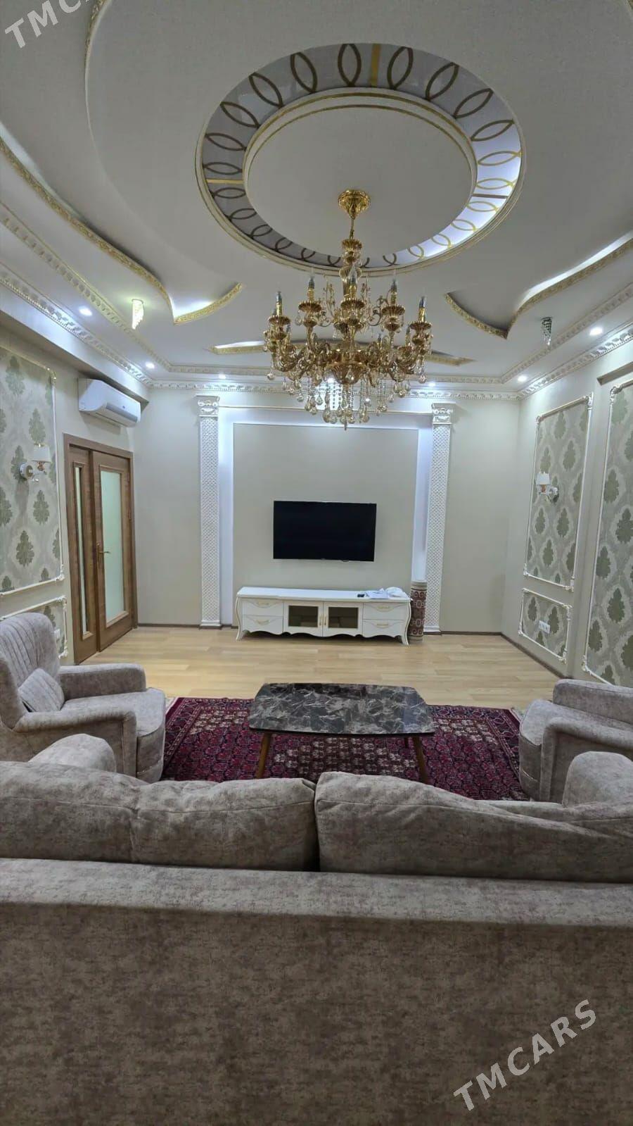 GURTLY 3KOMNAT - Гуртли - img 1