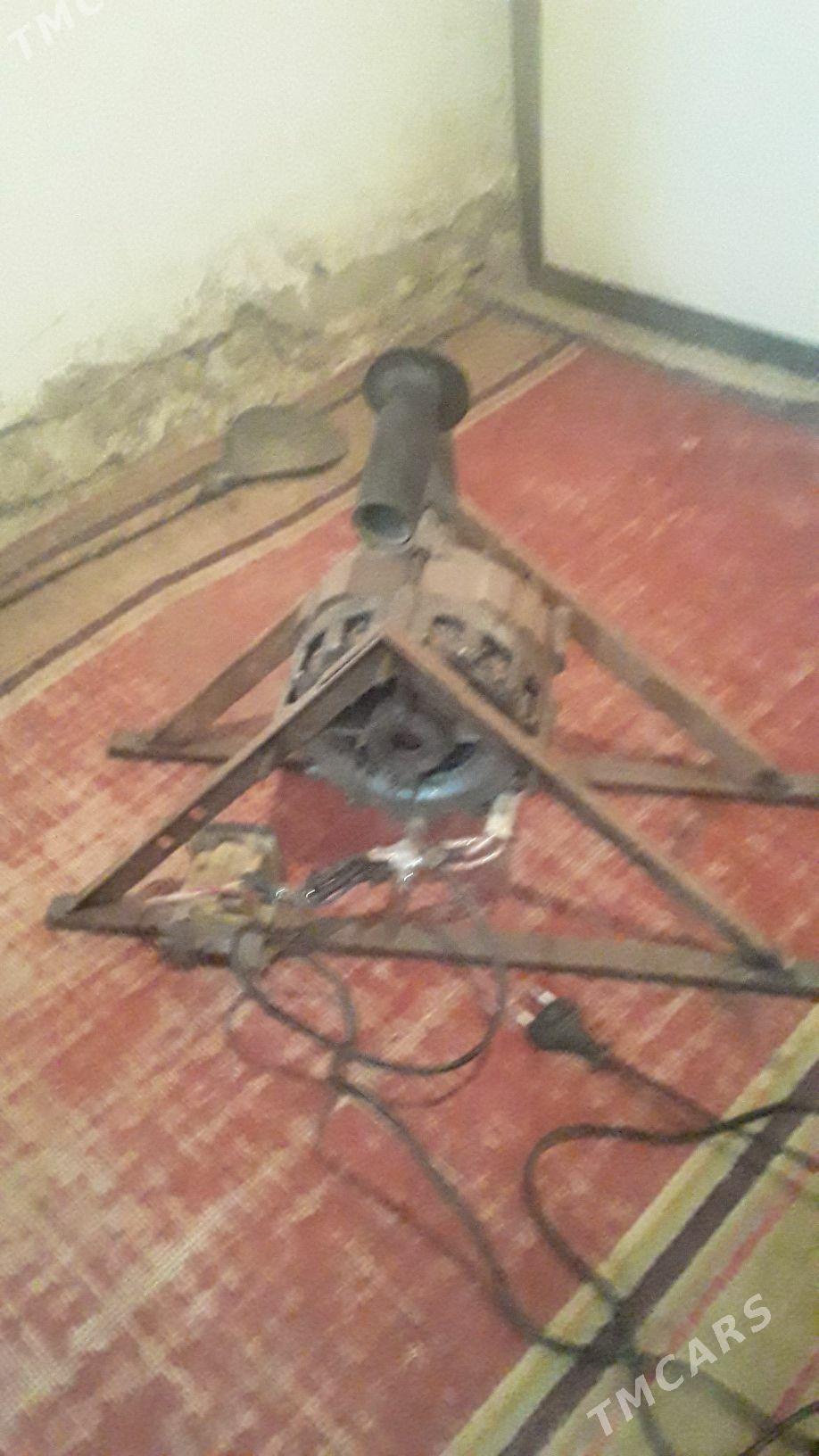 tochilniy stanok - Кёнеургенч - img 1