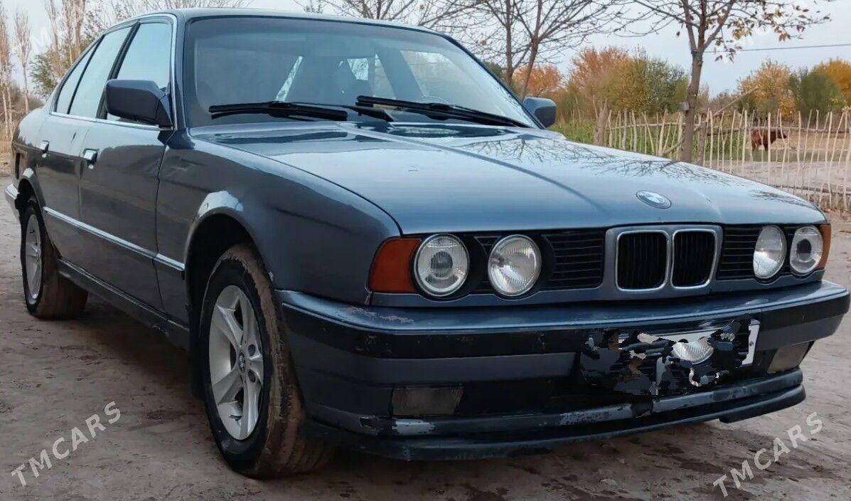 BMW E34 1989 - 50 000 TMT - Кёнеургенч - img 1
