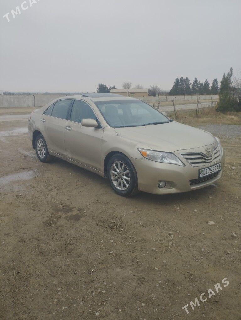 Toyota Camry 2006 - 180 000 TMT - Бахарден - img 1