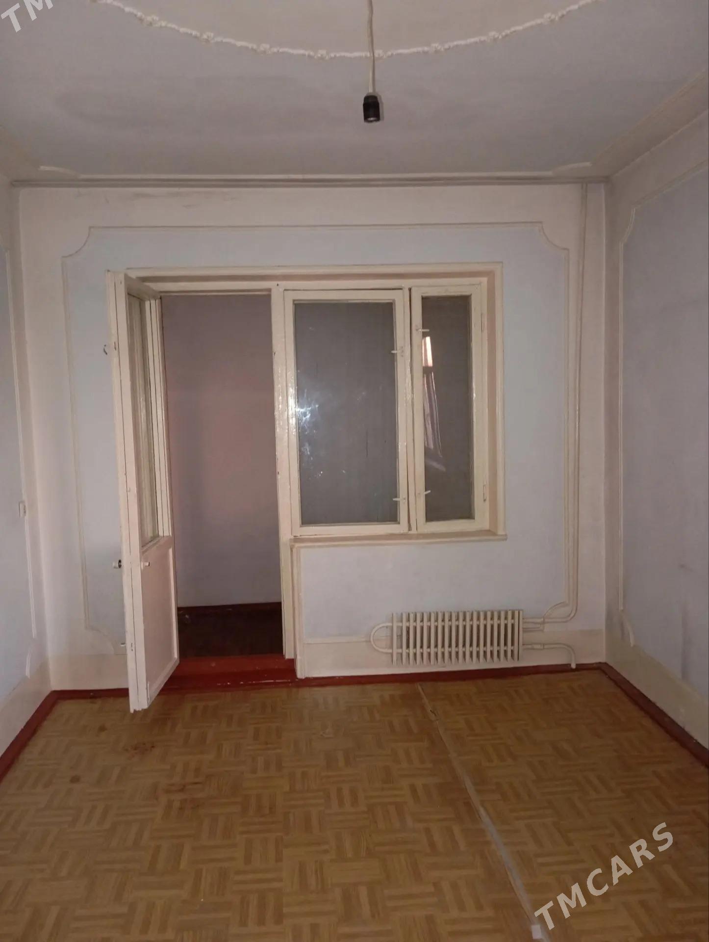 satlyk jay - Mary - img 1