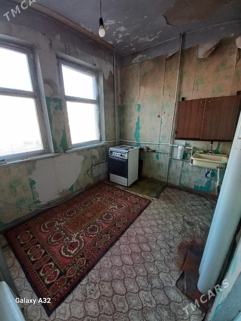 Satlyk jay - Туркменбаши - img 1