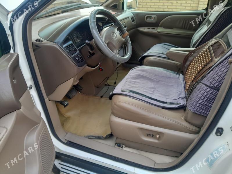 Toyota Sienna 2000 - 190 000 TMT - Дянев - img 1