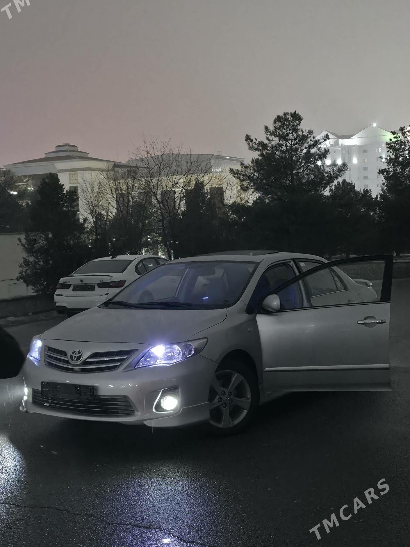 Toyota Corolla 2013 - 215 000 TMT - Ашхабад - img 1