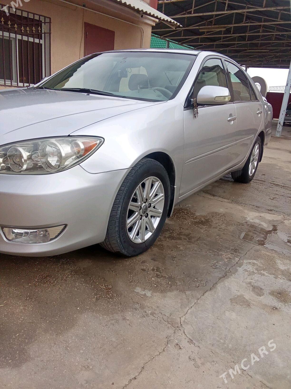 Toyota Camry 2004 - 170 000 TMT - Балканабат - img 1