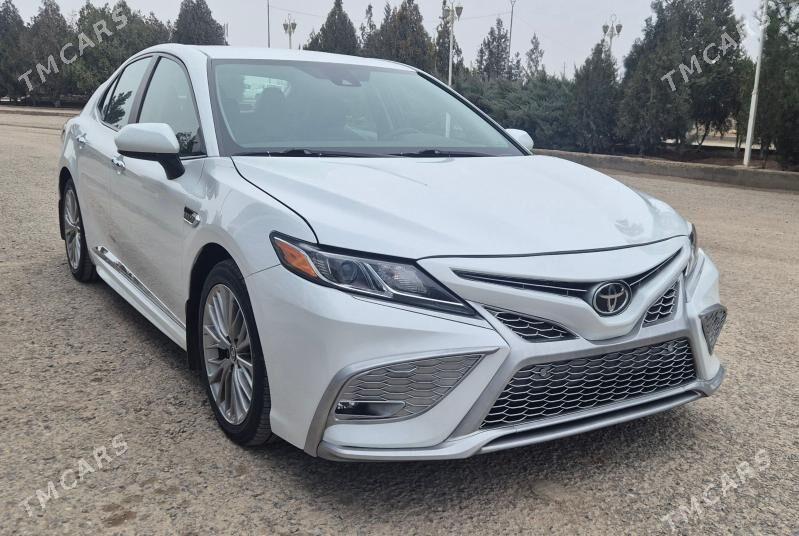 Toyota Camry 2020 - 310 000 TMT - Теджен - img 1
