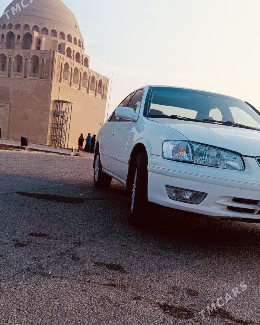 Toyota Camry 2001 - 130 000 TMT - Murgap - img 1