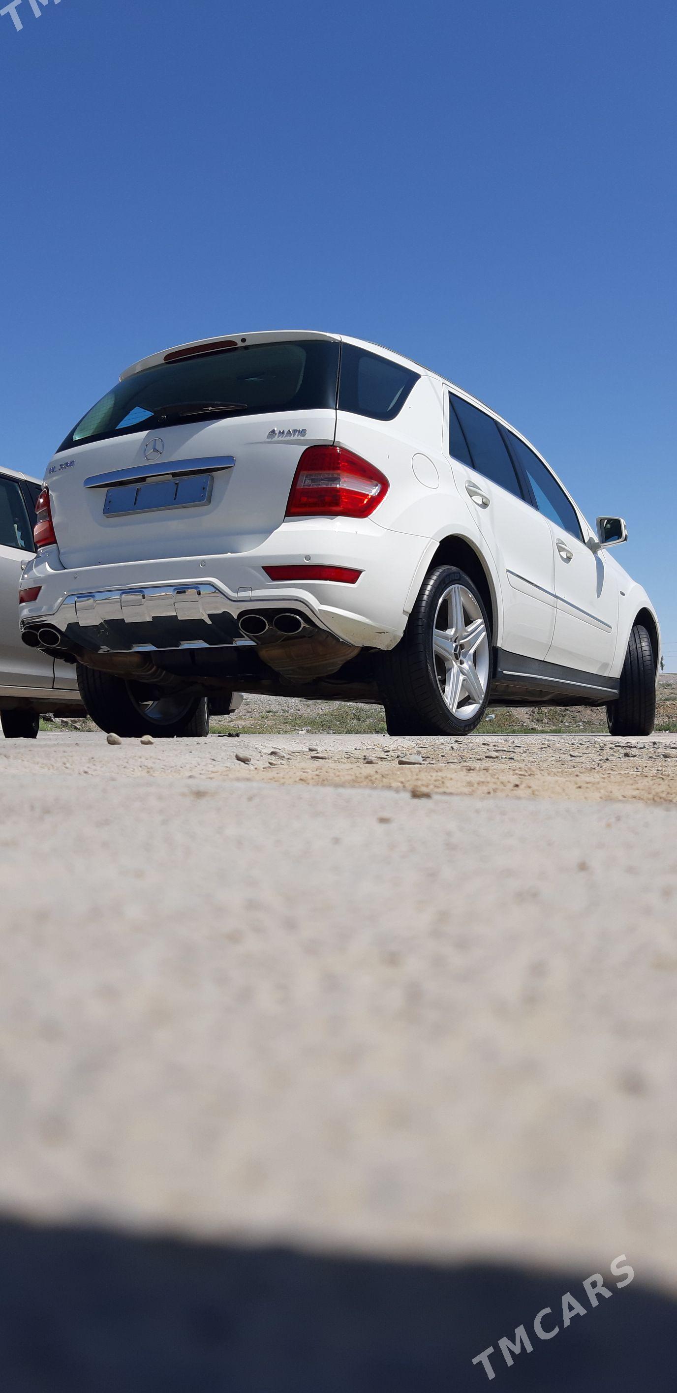 Mercedes-Benz ML350 2010 - 290 000 TMT - Ашхабад - img 1