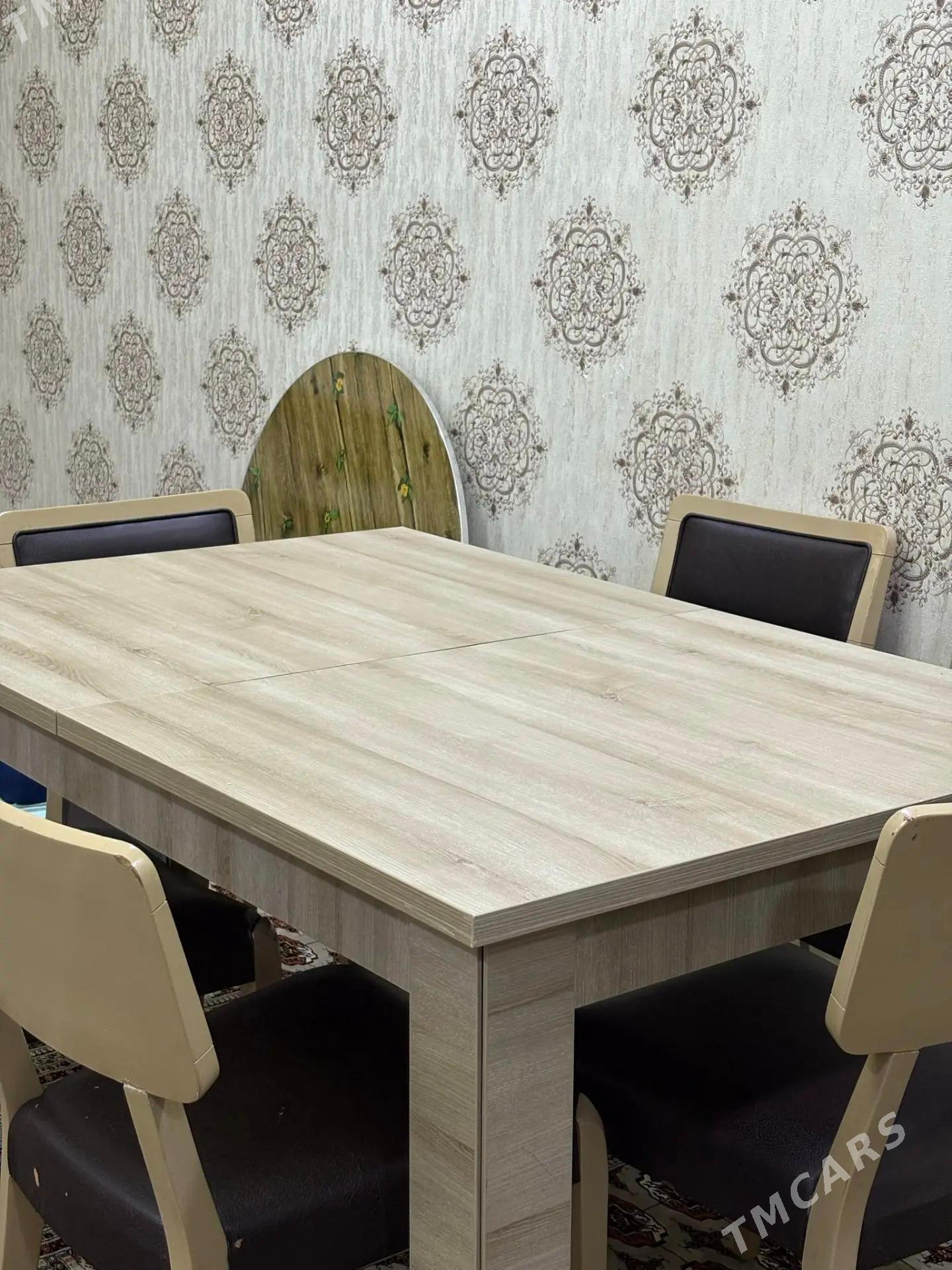 stol sidul - Багир - img 1