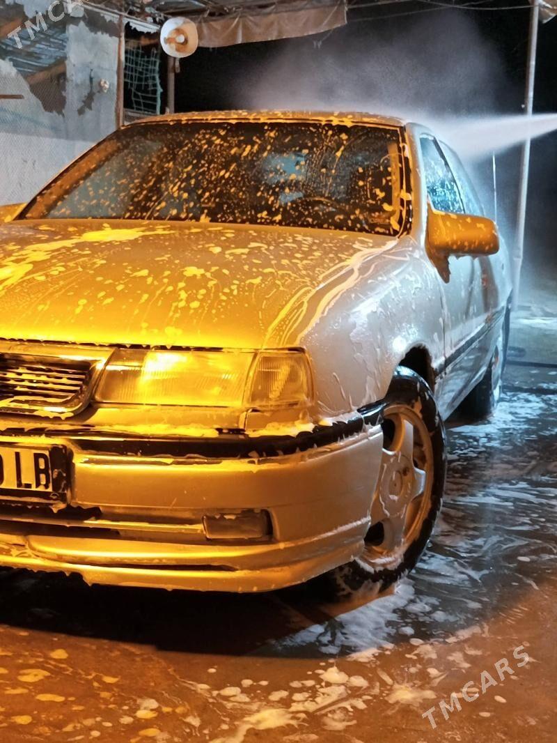 Opel Vectra 1992 - 50 000 TMT - Фарап - img 1