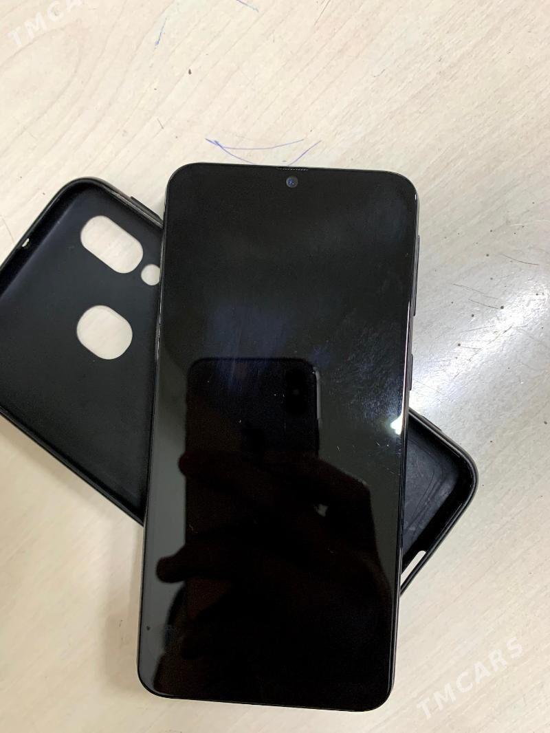 samsung a40 - Дашогуз - img 1