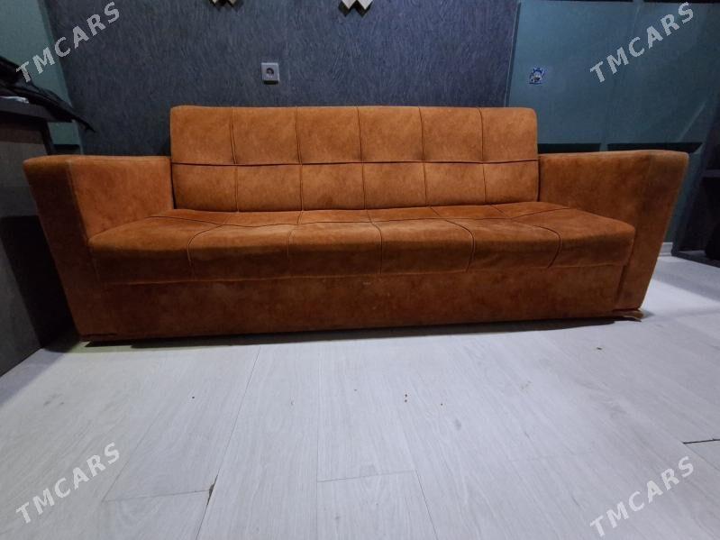 Diwan - Mary - img 1