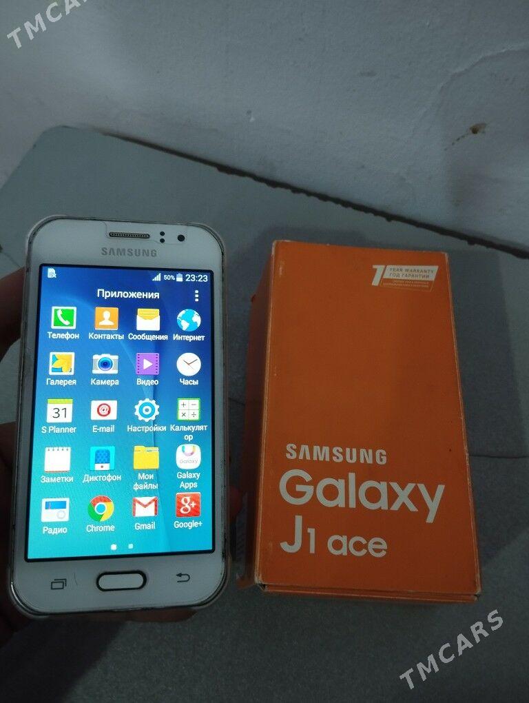 Samsung J1 ace 4gb - Сакарчага - img 1