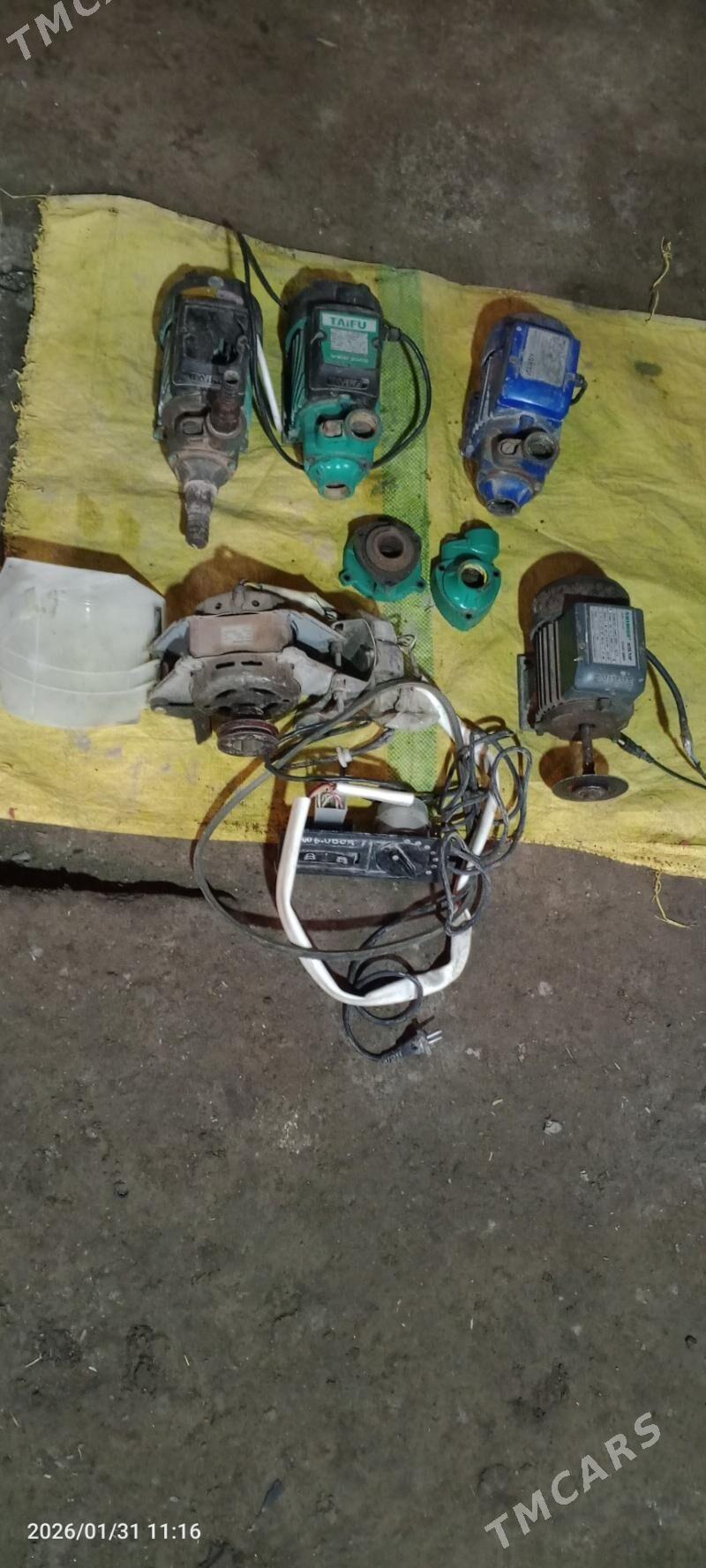 насос - Кёнеургенч - img 1