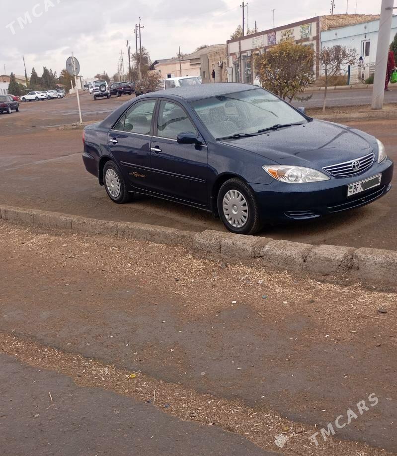 Toyota Camry 2002 - 170 000 TMT - Губадаг - img 1