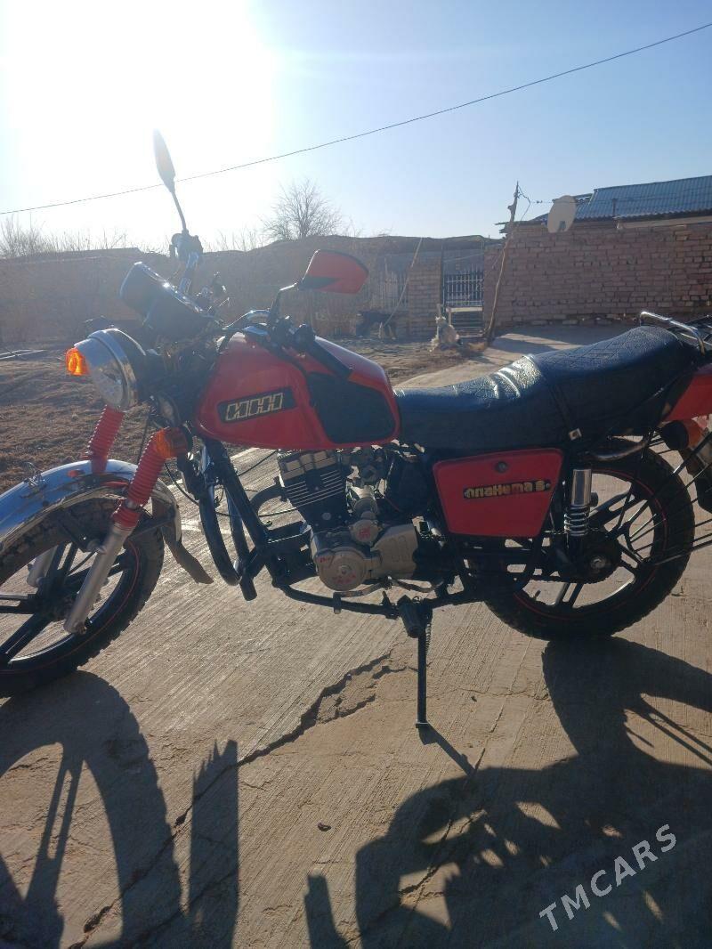 Iž Planeta 5 2015 - 15 000 TMT - Garagum etraby - img 1