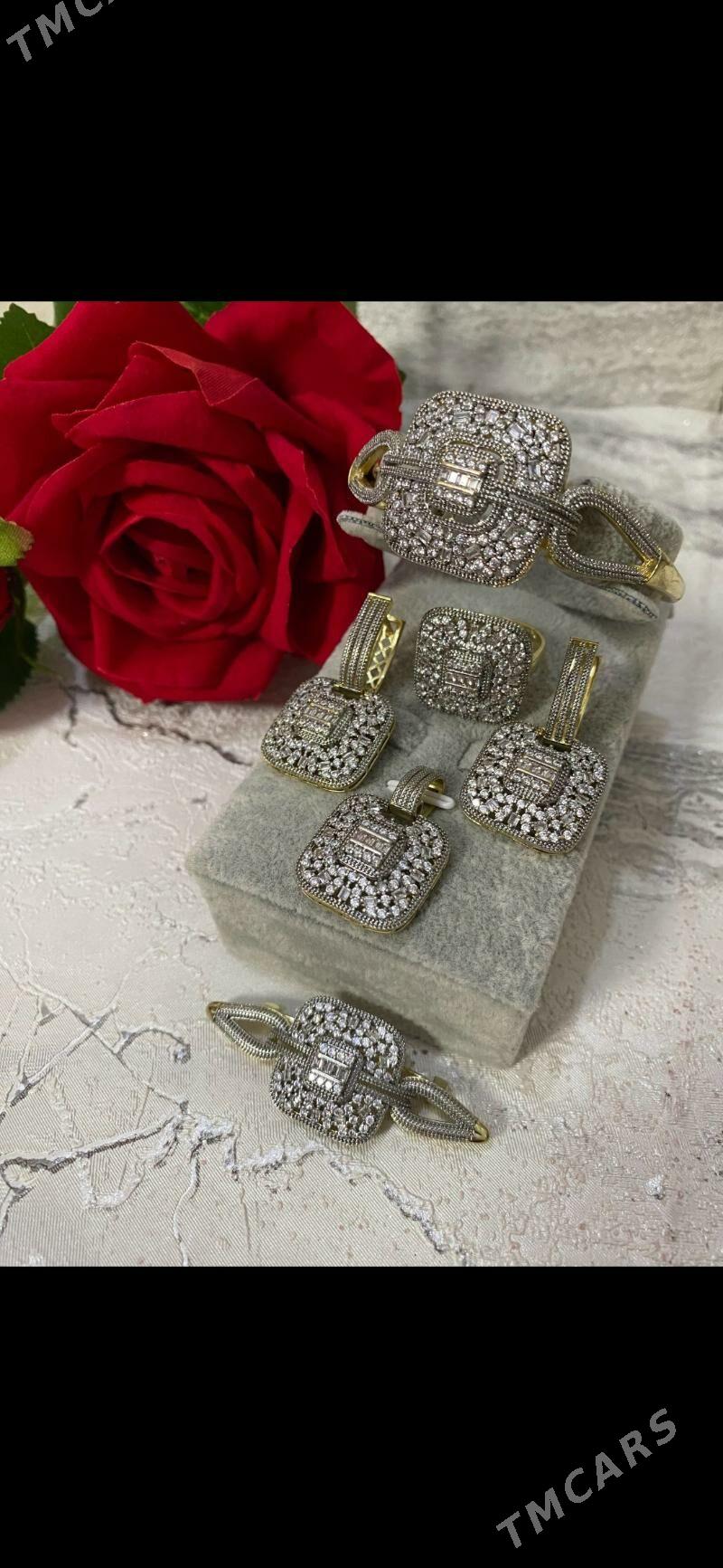 Bjuteriya - Howdan "A" - img 1