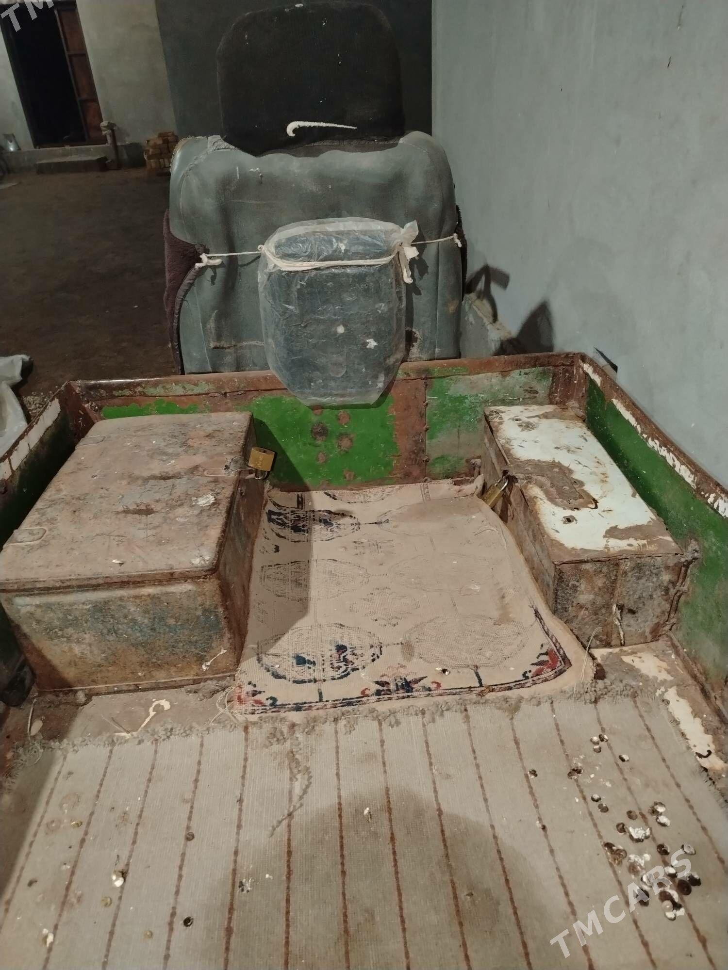 Matablok - Дянев - img 1