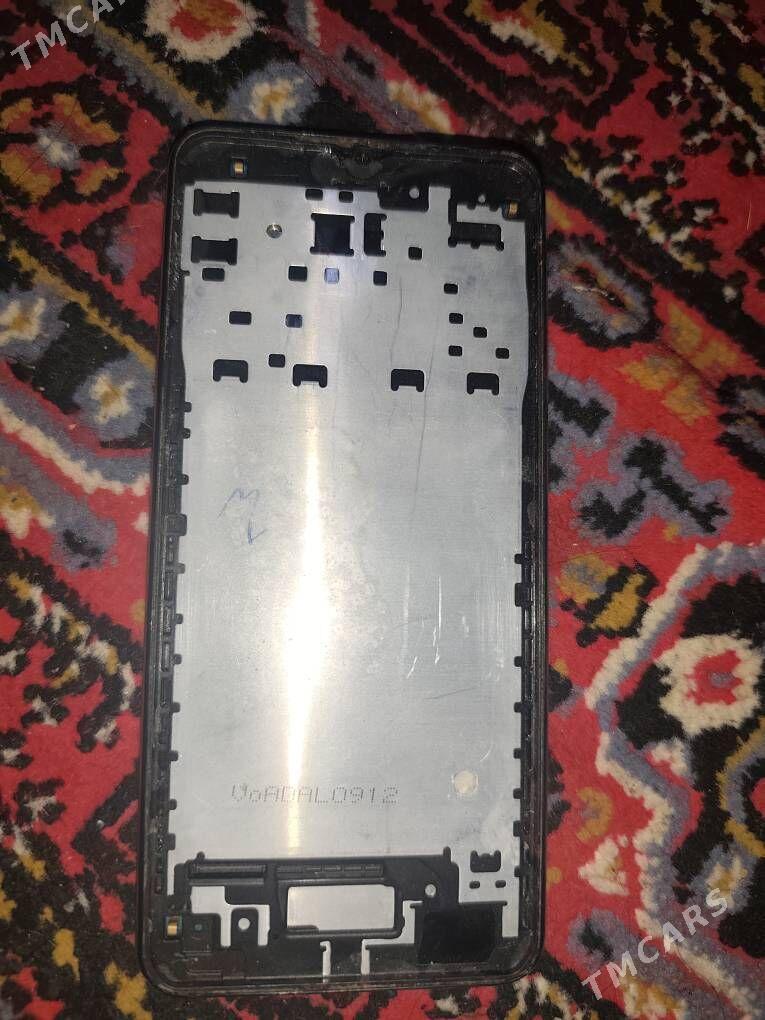 Telefon - Çärjew - img 1