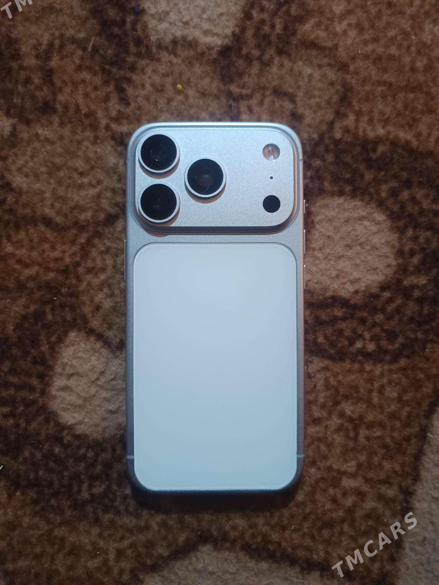 iphone 17pro - Дянев - img 1