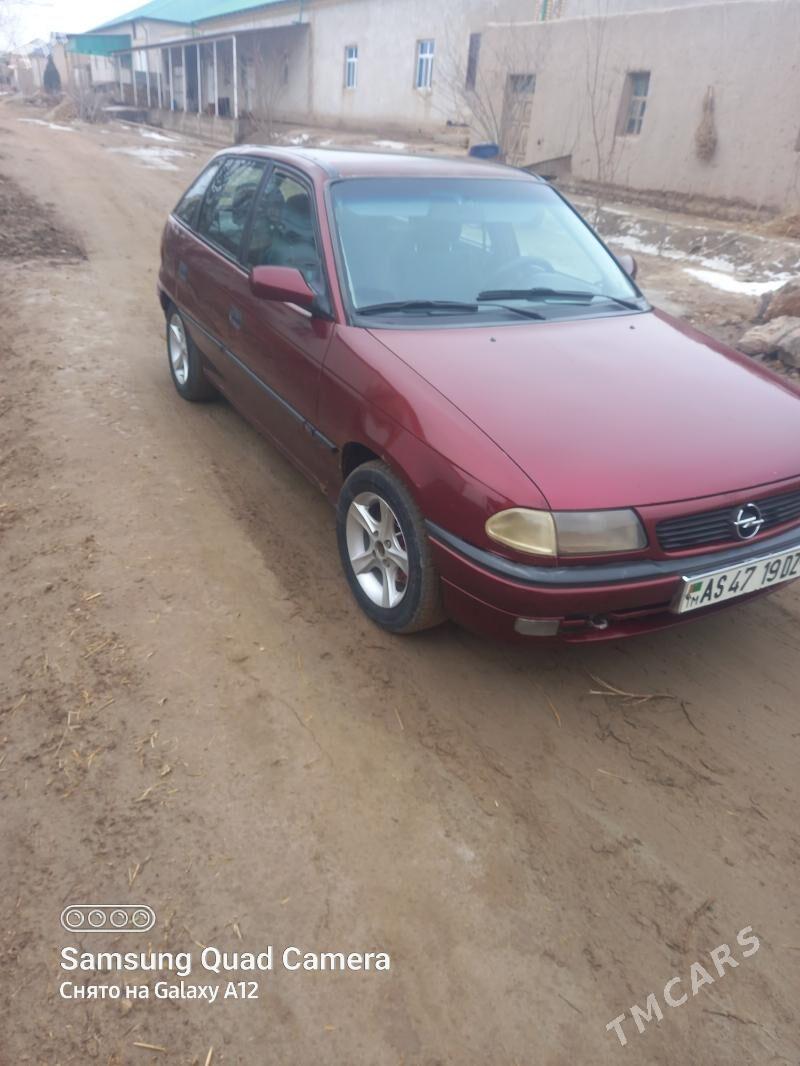Opel Astra 1997 - 40 000 TMT - Gurbansoltan Eje - img 1