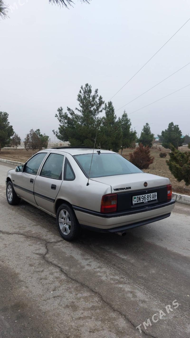 Opel Vectra 1992 - 47 000 TMT - Бахарден - img 1