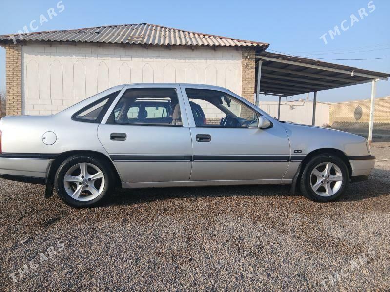 Opel Vectra 1991 - 43 000 TMT - Mary - img 1