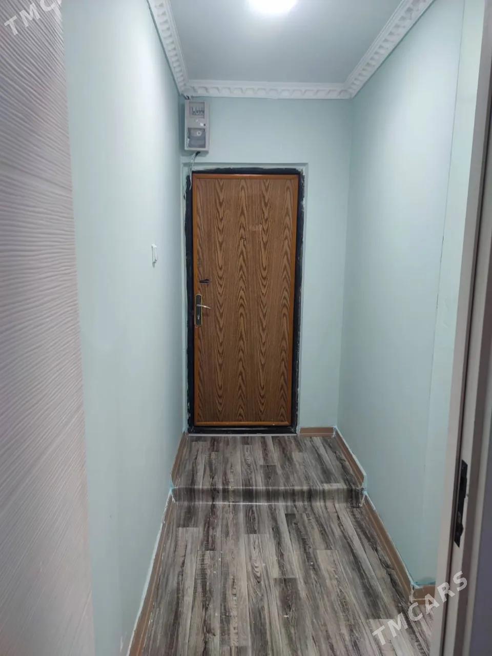 Satlyk 9mkr 4/4 etazy 3 komnat - Aşgabat - img 1